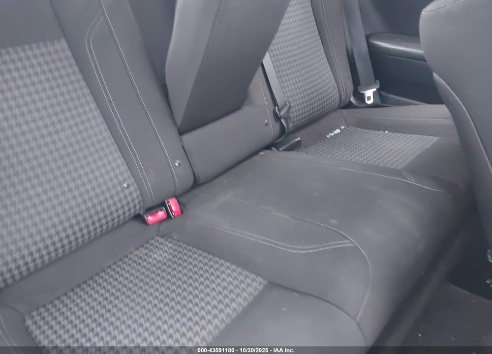 2015 DODGE CHALLENGER SXT VIN: 2C3CDZAG9FH775388