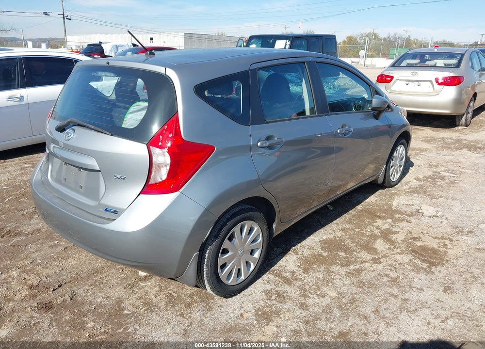 2015 NISSAN VERSA NOTE SV VIN: 3N1CE2CPXFL350916