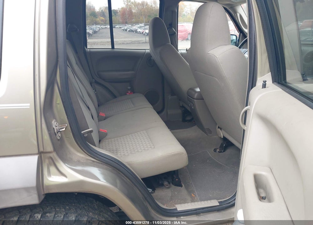 2006 JEEP LIBERTY SPORT VIN: 1J4GL48K16W233677