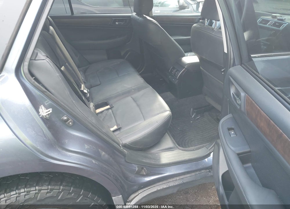 2015 SUBARU OUTBACK 3.6R LIMITED VIN: 4S4BSENC4F3264263