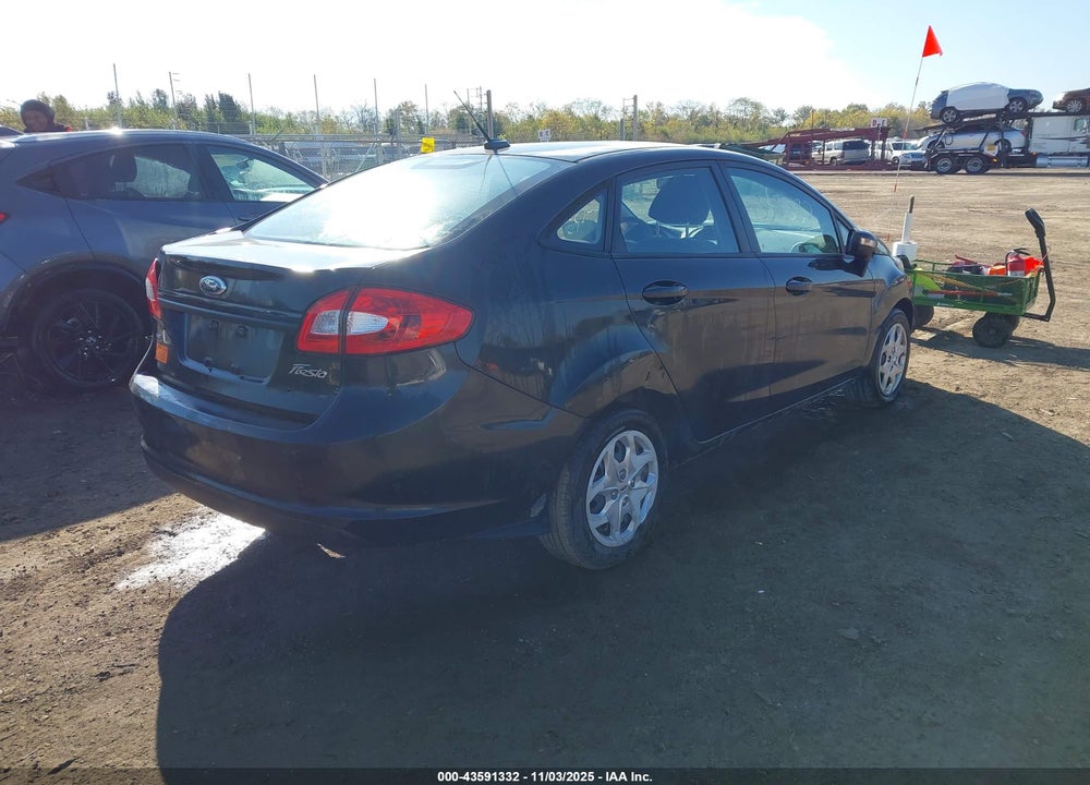2013 FORD FIESTA VIN: 3FADP4BJ5DM184824