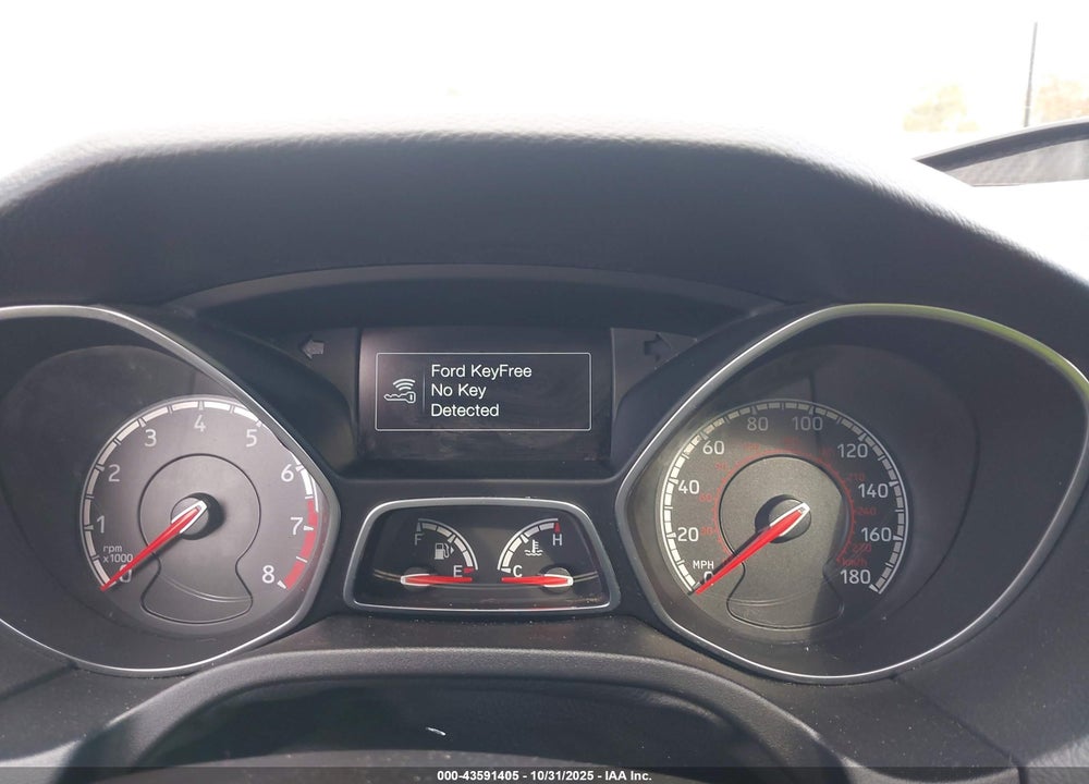 2018 FORD FOCUS VIN: 1FADP3L99JL308914