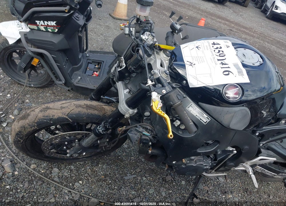 2008 HONDA CBR1000 RR VIN: JH2SC59078M009435