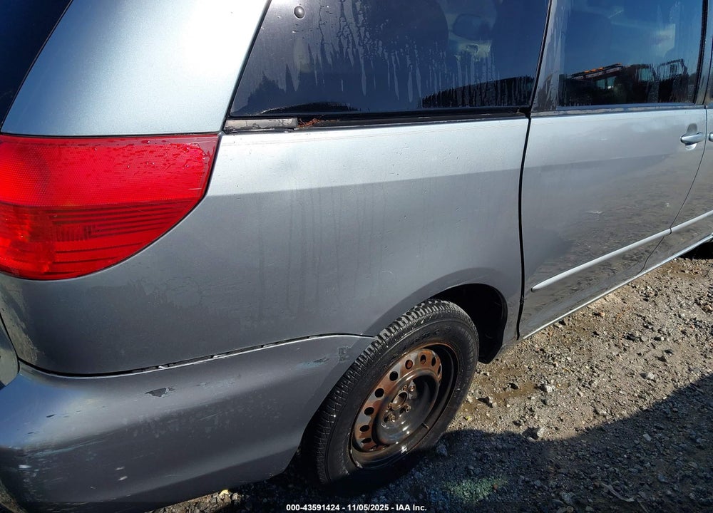 2004 TOYOTA SIENNA LE VIN: 5TDZA23C84S189294