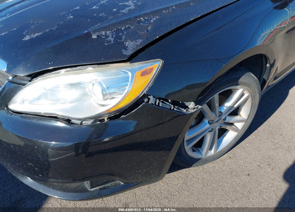 2013 CHRYSLER 200 VIN: 1C3CCBBB8DN512620