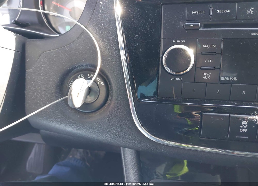 2013 CHRYSLER 200 VIN: 1C3CCBBB8DN512620