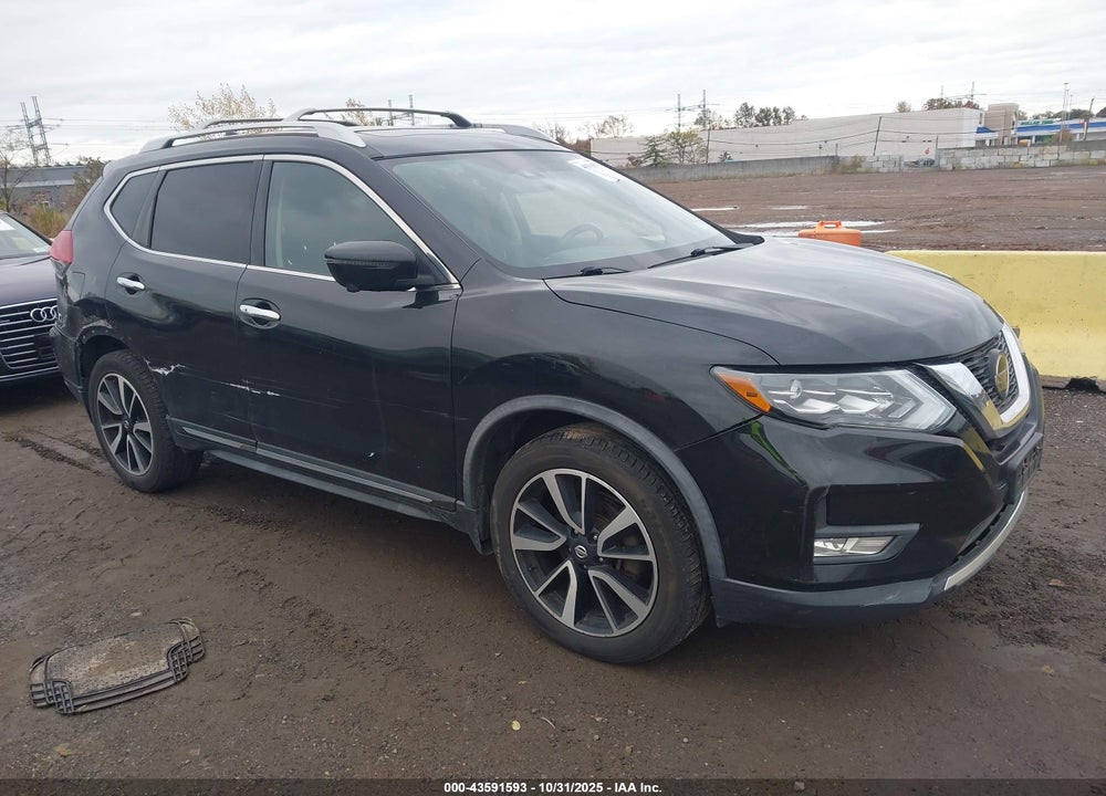2018 NISSAN ROGUE SL VIN: JN8AT2MV4JW327985