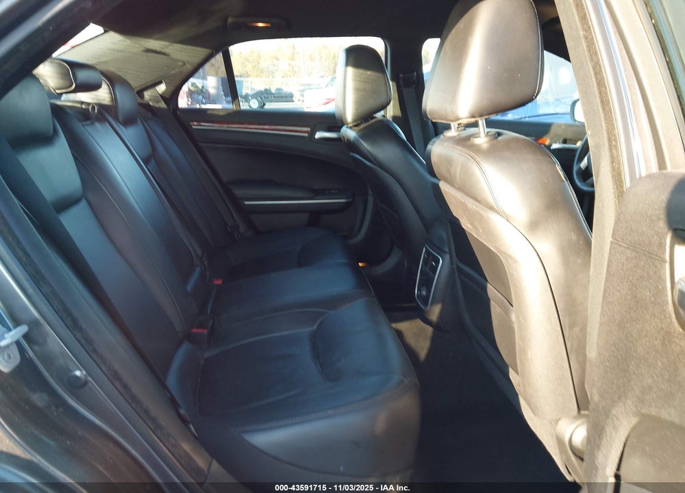 2014 CHRYSLER 300 VIN: 2C3CCAAG7EH355728
