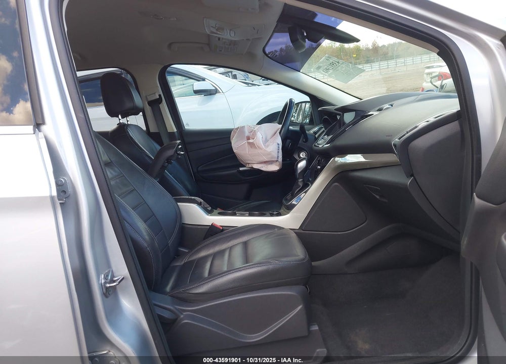 2013 FORD ESCAPE VIN: 1FMCU9H93DUB17929
