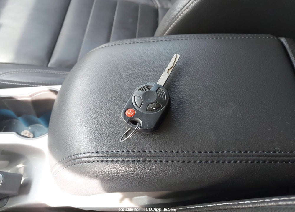 2013 FORD ESCAPE VIN: 1FMCU9H93DUB17929