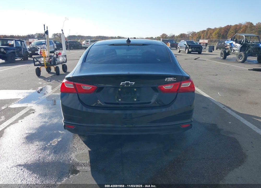 2018 CHEVROLET MALIBU LT VIN: 1G1ZD5ST0JF156529