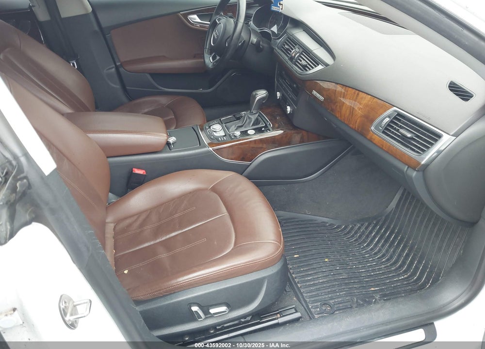 2017 AUDI A7 VIN: WAUW2BFC9HN040932