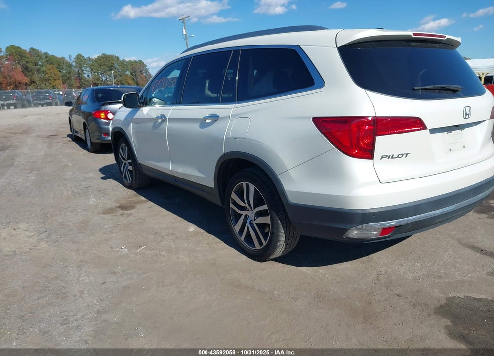 2018 HONDA PILOT TOURING VIN: 5FNYF6H94JB064262