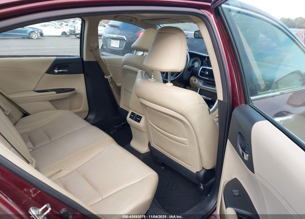 2013 HONDA ACCORD EX-L V-6 VIN: 1HGCR3F85DA019324