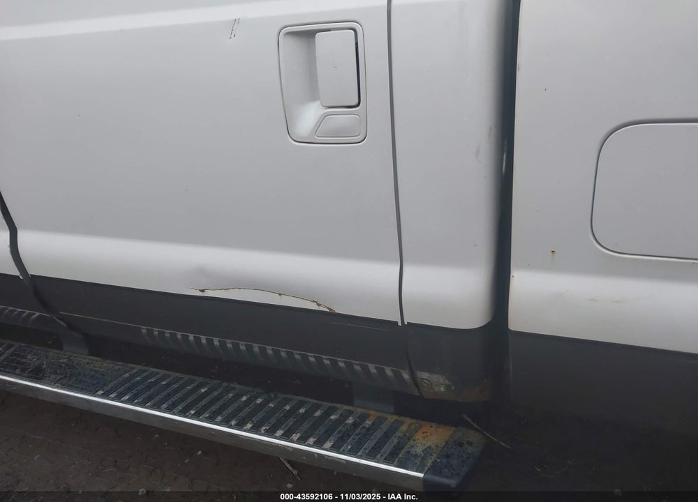 2015 FORD F-350 LARIAT VIN: 1FT8W3BT4FEB11186