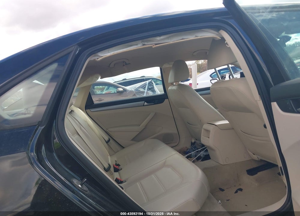 2014 VOLKSWAGEN PASSAT VIN: 1VWAT7A36EC095776