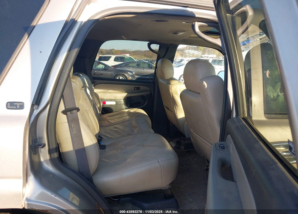 2000 CHEVROLET TAHOE ALL NEW LT VIN: 1GNEK13T7YJ164810