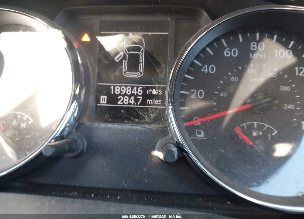2015 NISSAN ROGUE SELECT S VIN: JN8AS5MV9FW755515
