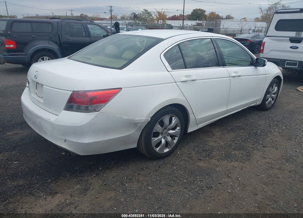2008 HONDA ACCORD VIN: JHMCP26878C056690
