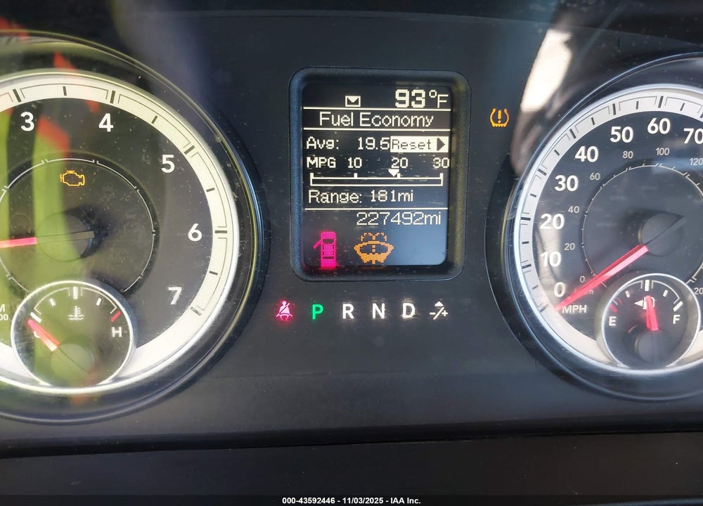 2014 RAM 1500 TRADESMAN VIN: 3C6JR6AG9EG102738