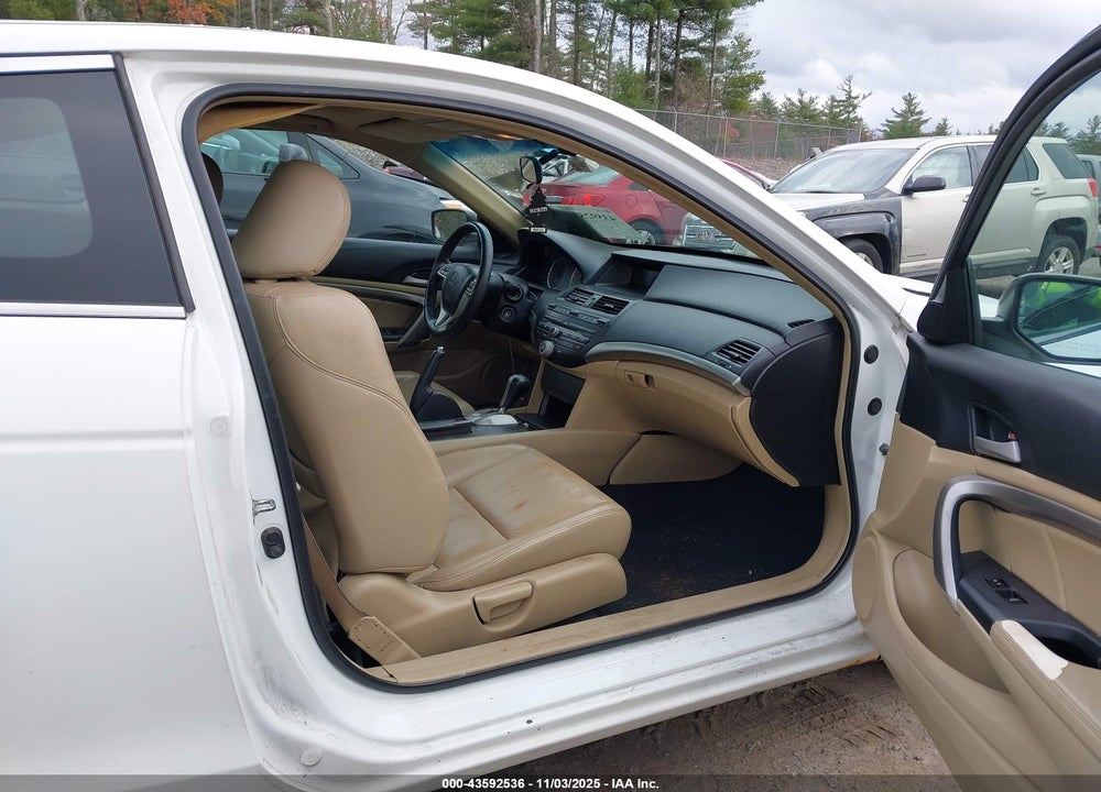2009 HONDA ACCORD 2.4 EX-L VIN: 1HGCS12899A024435