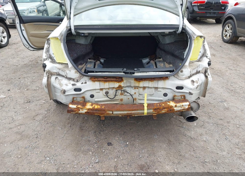 2009 HONDA ACCORD 2.4 EX-L VIN: 1HGCS12899A024435