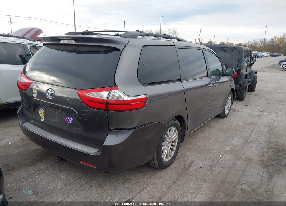 2015 TOYOTA SIENNA XLE 8 PASSENGER VIN: 5TDYK3DC0FS629850