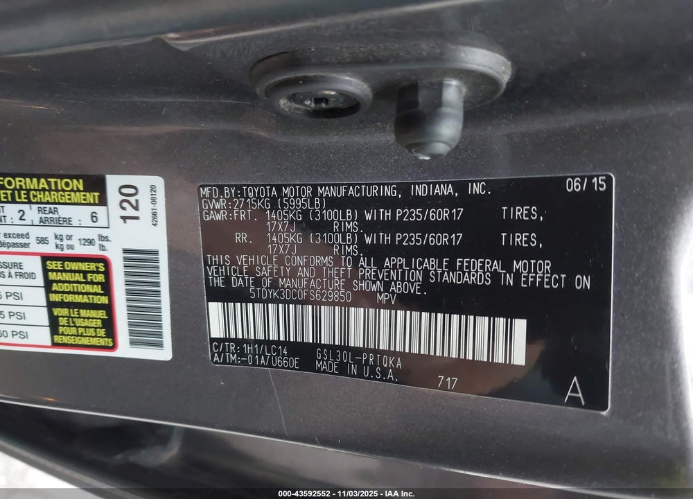 2015 TOYOTA SIENNA XLE 8 PASSENGER VIN: 5TDYK3DC0FS629850