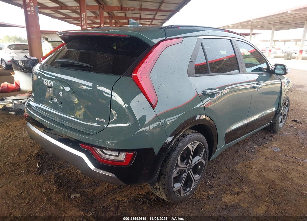 2023 KIA NIRO PLUG-IN HYBRID SX TOURING VIN: KNDCR3LF4P5084731