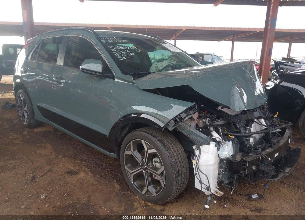 2023 KIA NIRO PLUG-IN HYBRID SX TOURING VIN: KNDCR3LF4P5084731