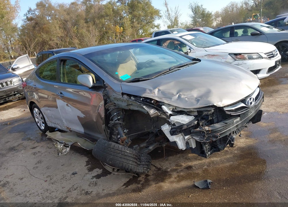 2012 HYUNDAI ELANTRA GLS VIN: 5NPDH4AE8CH137061