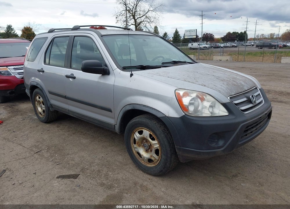 2005 HONDA CR-V LX VIN: JHLRD68525C013405