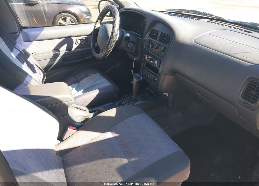 1999 NISSAN PATHFINDER LE/SE/XE VIN: JN8AR05S1XW309878