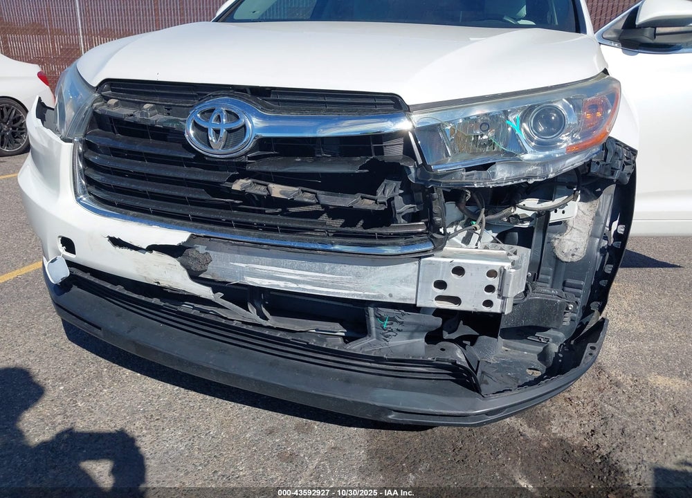 2016 TOYOTA HIGHLANDER LE PLUS V6 VIN: 5TDZKRFH6GS167389