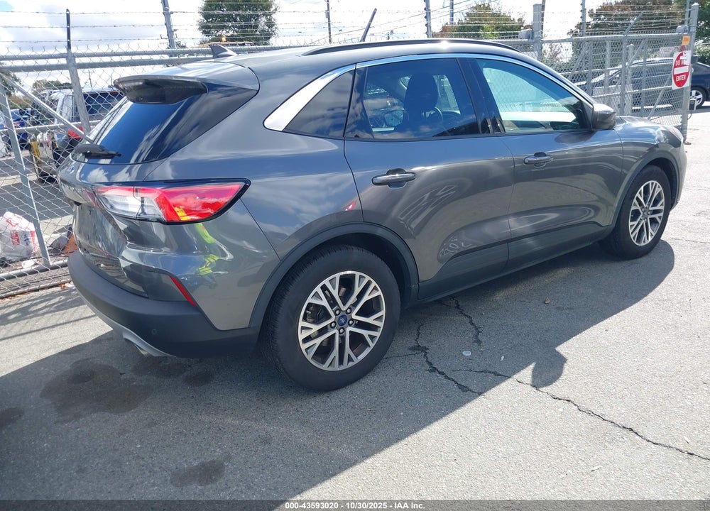 2021 FORD ESCAPE VIN: 1FMCU0H67MUB25632