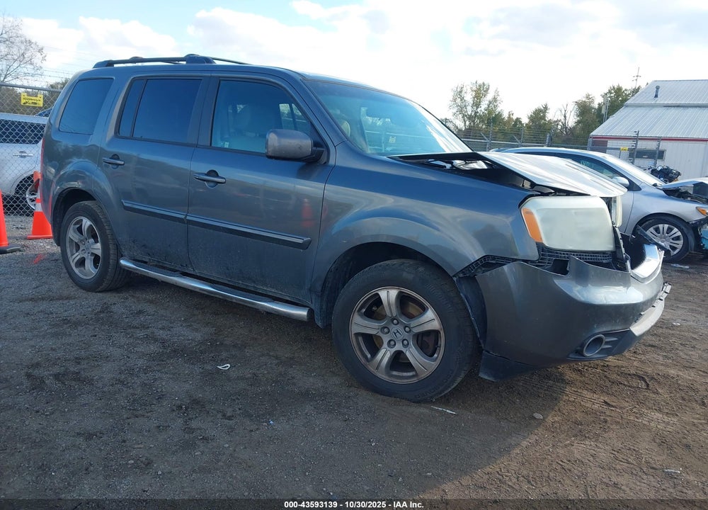 2012 HONDA PILOT EX VIN: 5FNYF3H45CB029221
