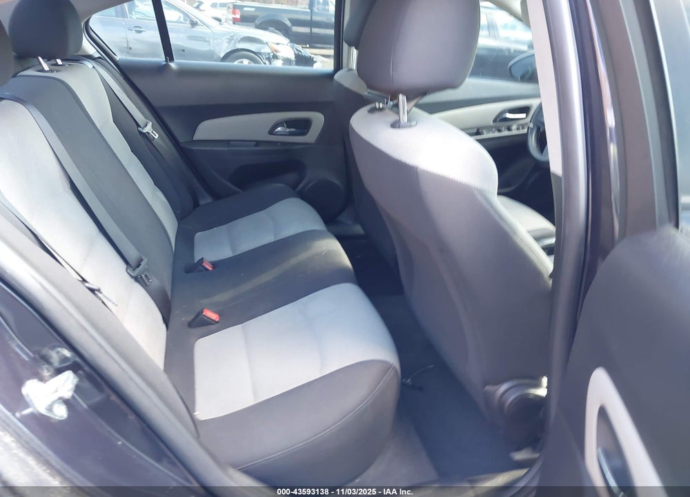 2015 CHEVROLET CRUZE LS AUTO VIN: 1G1PA5SG0F7213011