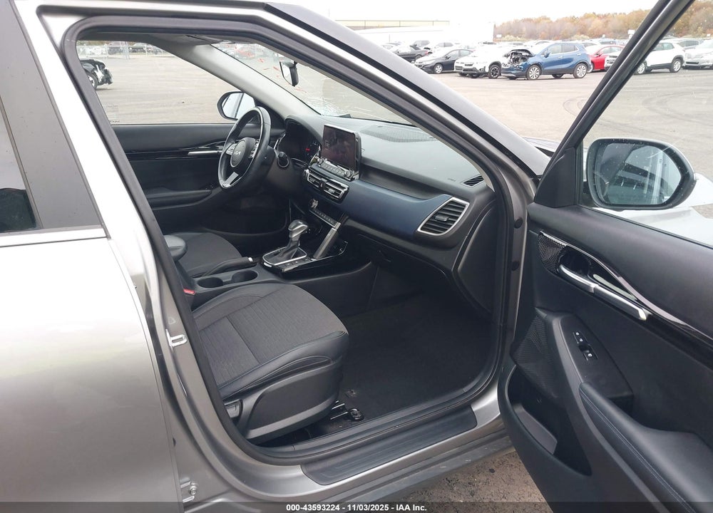 2023 KIA SELTOS VIN: KNDEUCAA2P7427183