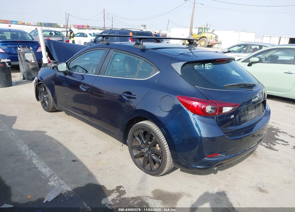 2018 MAZDA 3 TOURING VIN: 3MZBN1L31JM228817