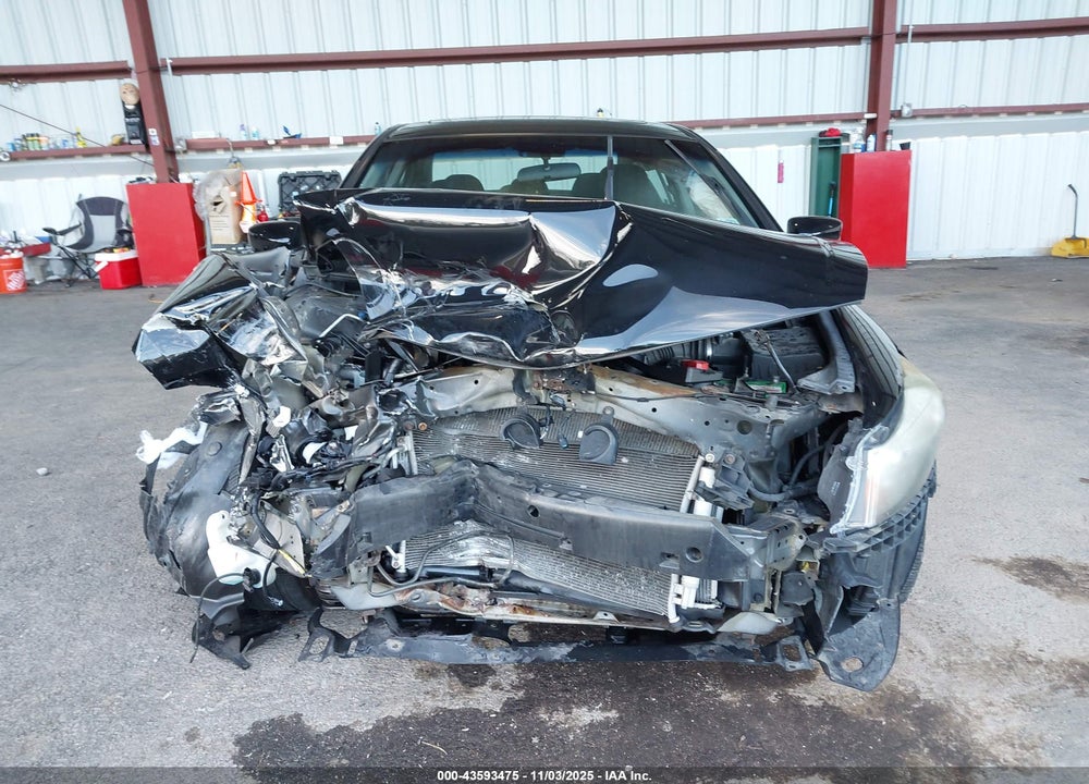 2011 HONDA ACCORD VIN: 1HGCP2F7XBA154903