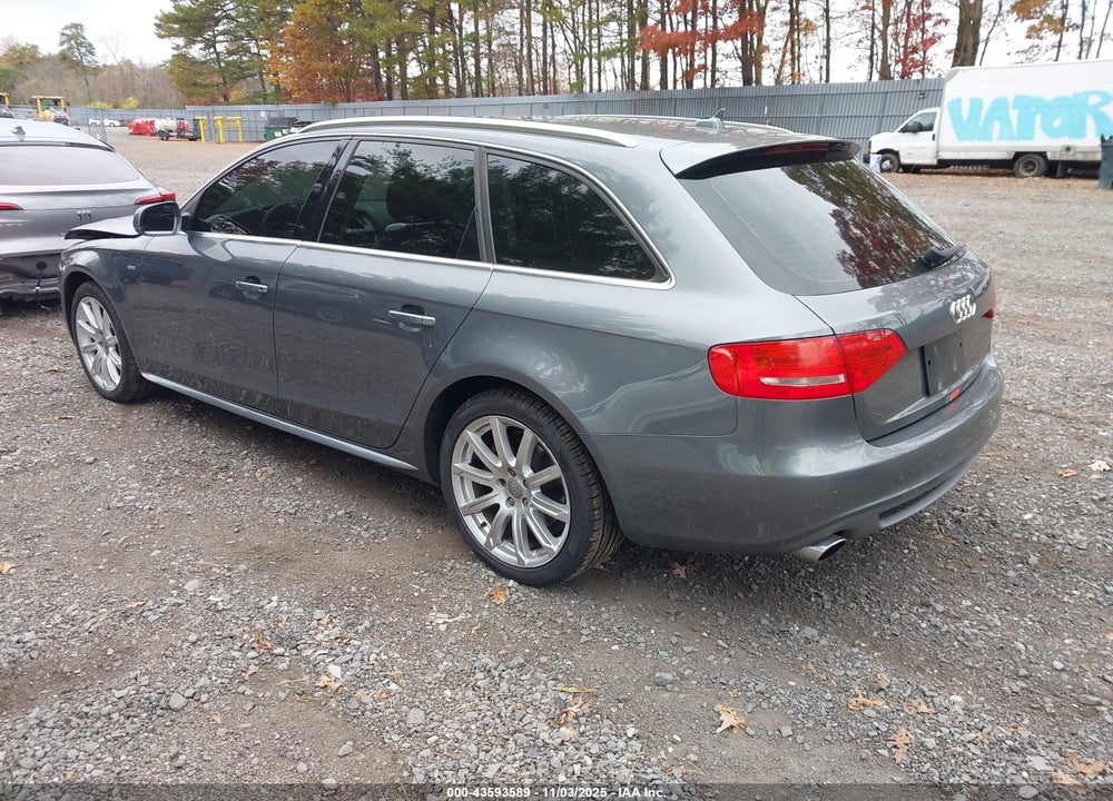 2012 AUDI A4 2.0T PREMIUM VIN: WAUWFAFLXCA111909