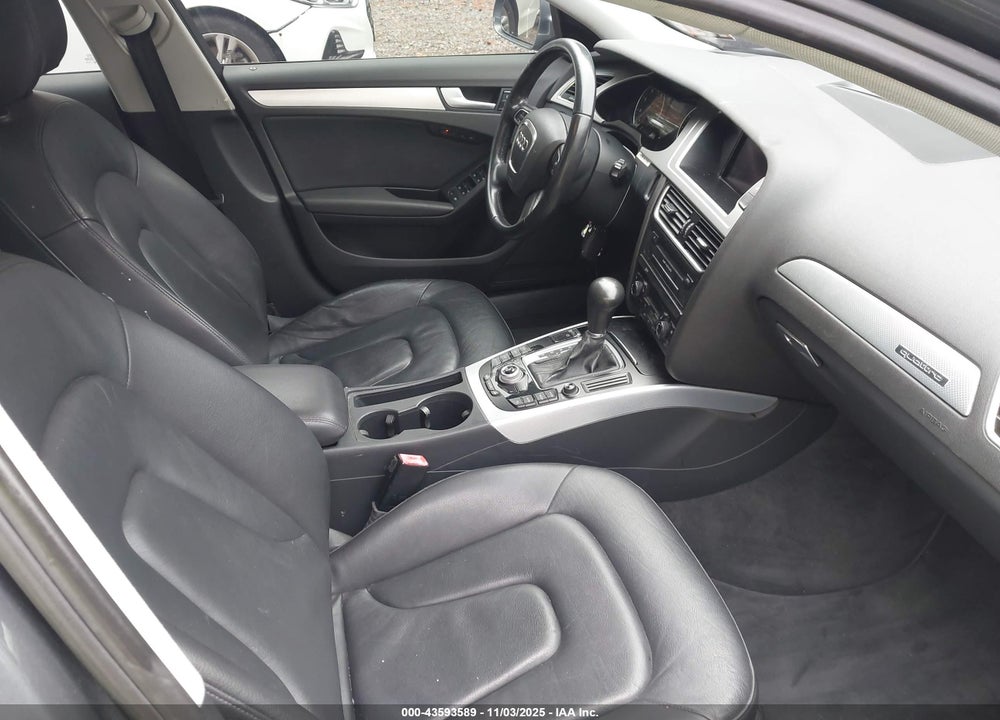 2012 AUDI A4 2.0T PREMIUM VIN: WAUWFAFLXCA111909