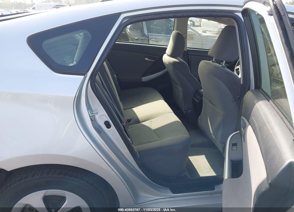 2013 TOYOTA PRIUS THREE VIN: JTDKN3DU6D0349047