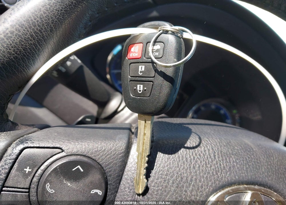 2018 TOYOTA COROLLA SE VIN: 2T1BURHE5JC057237