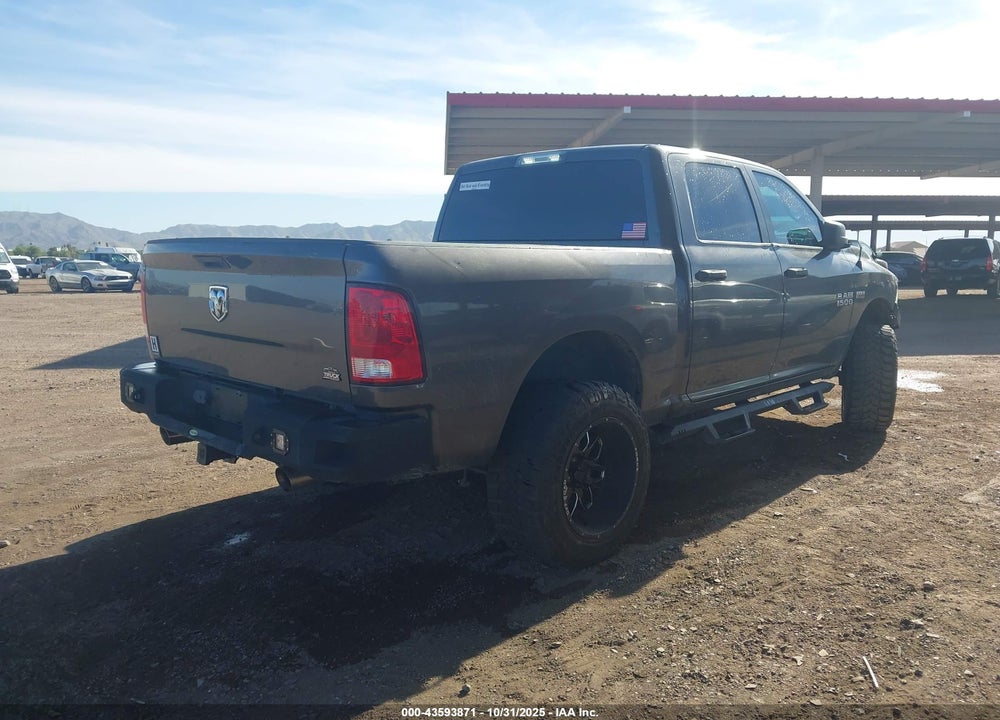 2018 RAM 1500 EXPRESS 4X2 5'7 BOX VIN: 3C6RR6KT3JG250490