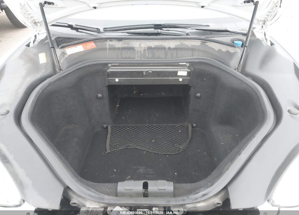 2015 TESLA MODEL S VIN: 5YJSA1E15FF103566