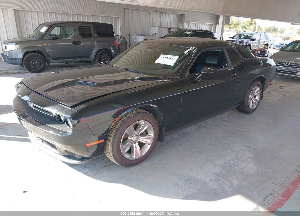 2016 DODGE CHALLENGER SXT VIN: 2C3CDZAG1GH323453