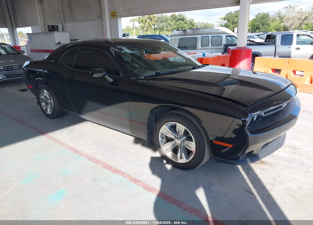 2016 DODGE CHALLENGER SXT VIN: 2C3CDZAG1GH323453
