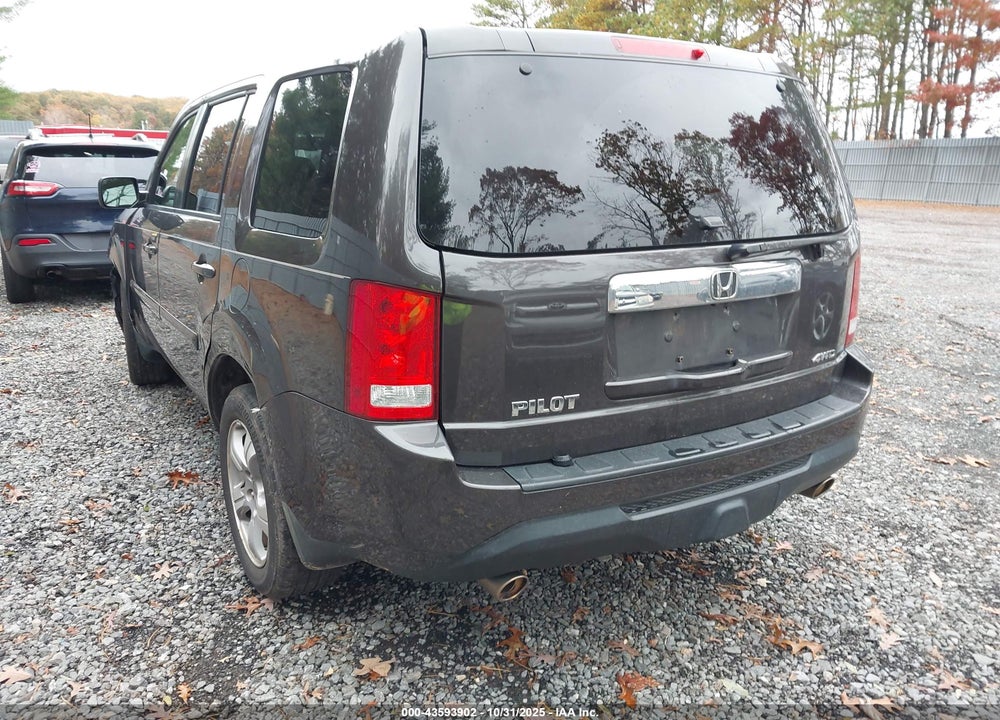 2012 HONDA PILOT EX-L VIN: 5FNYF4H70CB070680