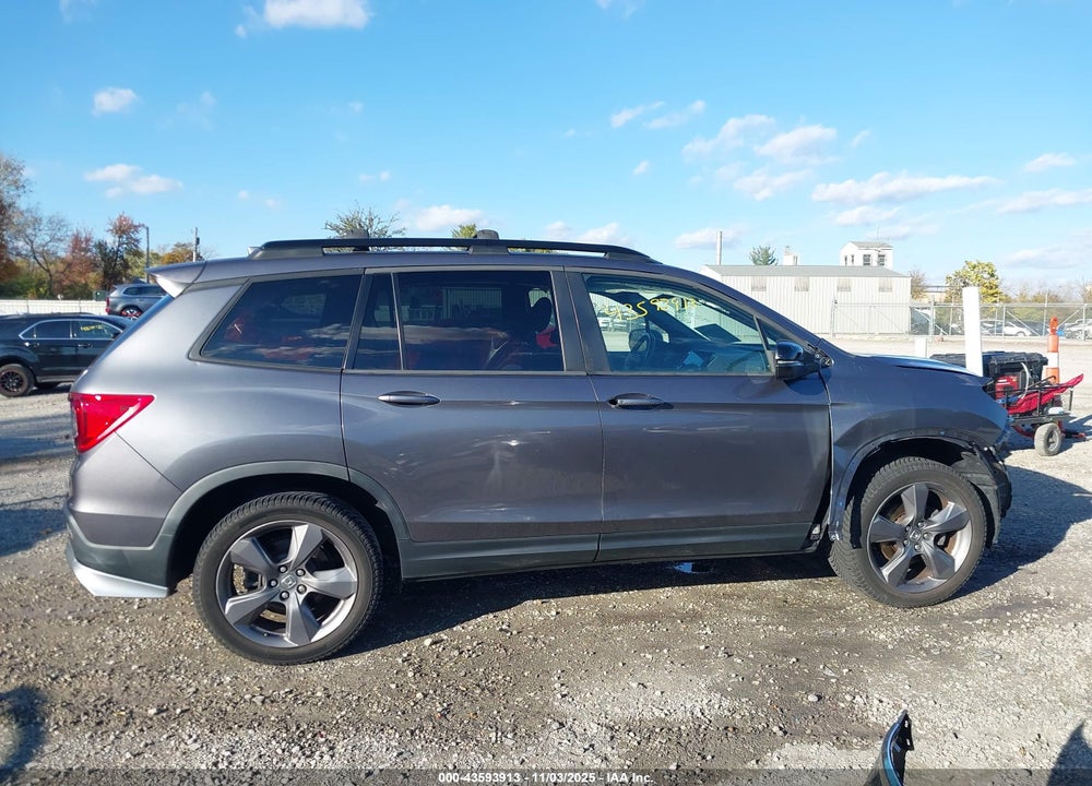 2019 HONDA PASSPORT VIN: 5FNYF8H93KB022159